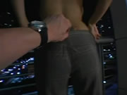 자지를 딥쓰롯하는 것을 좋아하는 금발