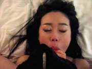 단단한 예쁜 한국 여자 친구 소녀 아주 좋아