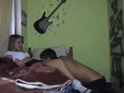 남자친구와 몰래 섹스하는 아르헨티나 여성