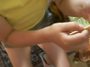 자위를 도와주는 거유 마누라