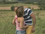 글레이드에서 학생과 함께하는 폴란드어 교사