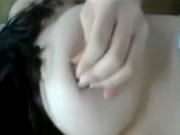 접착제 막대기로 자위하는 큰 가슴 소녀