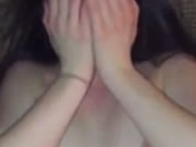 그녀는 빠르게 오르가즘을 느꼈다